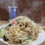 長崎ちゃんぽん・皿うどん 球磨 - 皿うどん　身比べると明らか