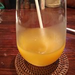 ルール ブルー - マンゴジュース、かなり飲んでから、慌てて撮りました(^_^;)