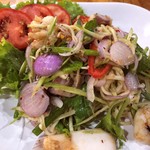 Nong Korn Restaurant - 料理写真:マンゴーのソムタム