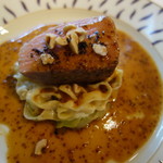 オテル・ドゥ・ミクニ - 東京Xもも肉のロティ