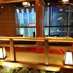 わらやき屋 四万十川 - 内観