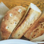 カフェ ハナサカジイサン - セットのパン