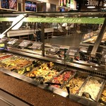 Foodland Farms - Hot food bar