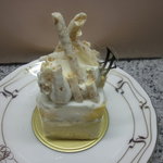 スイーツガーデン ユウジアジキ - マカハ　420円