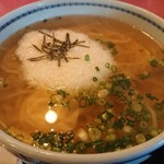 たけ屋 - ・山かけうどん 530円