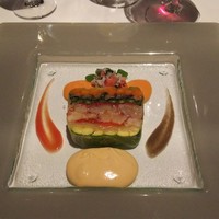 シェ・イノ - 