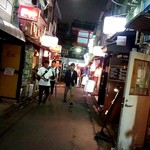 すごい煮干ラーメン凪 - ゴールデン街の様子