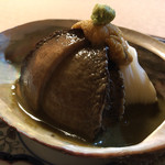 御料理 寺沢 - 蒸し鮑と海胆､手延素麺と鮑の肝ソース