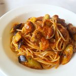 ユーロバル・オオシマ - ナスとイタリア生ウインナーのパスタ