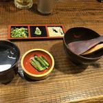 のど黒めし本舗 いたる - 薬味です