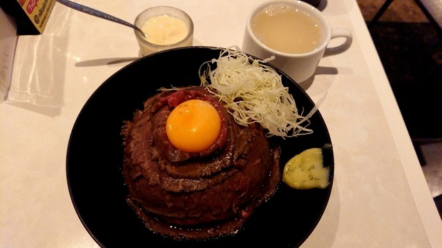 the肉丼の店 だいにんぐ 高田馬場店>