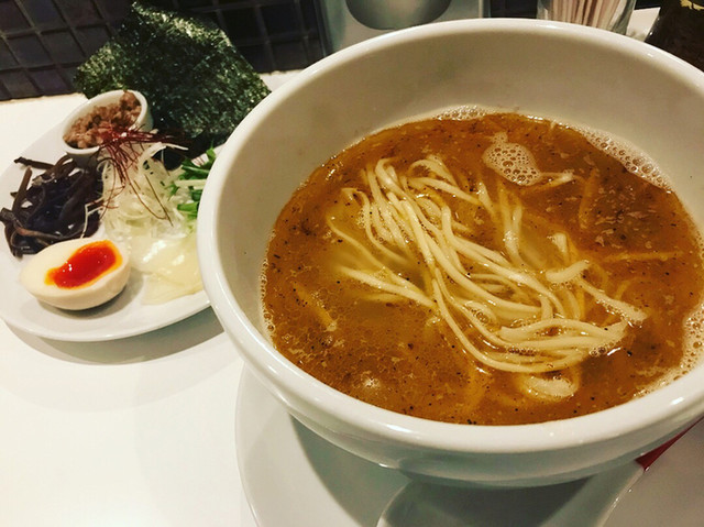 北新地 海老拉麺 キョウハ・エビ - 北新地/ラーメン | 食べログ