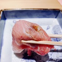 鮨 弁慶 海 - 切りで鬼おろしで頂きますが この食べ方秀逸！！これ銀座でもしてくれるのかな？？