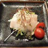 ステーキ・慶 - 前菜（サメガレイとキャビアのマリネ）