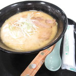 らーめん ひらき家 - １日５０食限定　こく旨白湯塩ラーメン　８５３円（税込）【２０１８年９月】