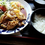 伝説炉端 とり将軍 - 豚肉のしょうが焼き定食。770円。