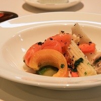 レストラン コートドール - 季節野菜のコリアンダー風味　スモークサーモン添え