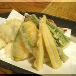 あゆら - 鱧と季節の野菜天（鱧、南京、ヤングコーン、オクラ、なす）700円