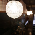 串カツ　ほおかむり - 一つ一つ種類の違うアンティークランプがあります♪ほっとさせてくれる暖かい光です。