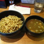 づゅる麺 豚あじ - 