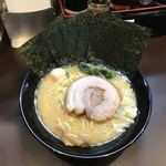 ゴル麺。 - 最近のこの系列にしては醤油感なし