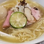 ボニートスープヌードルライク - ふぐと松茸の塩そば（限定麺）