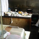 ふじや - この厨房で愛情こもった美味しい料理が