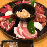 焼肉処 まるます家 - 色々な部位が一皿で楽しめます♬︎