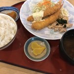 とんかつキッチンむらかみ - 日替りランチ@エビフライ&鶏の中華風