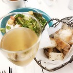 BYOワインバル ブラックの女王とパスタの女王 高田馬場 - 