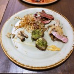 ビストロ フジノ - 炭火焼のお肉盛合わせ