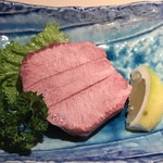 肉匠こば - トロタン厚（ハーフ）