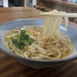 舩本うどん - 舩本うどん(徳島県鳴門市鳴門町高島字中島)鳴門うどん