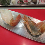 立喰 さくら寿司 - 「赤えび」(￥250)
