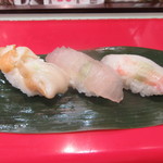 立喰 さくら寿司 - ツブ貝(￥150)、マコガレイ(￥200)、真鯛(￥150)