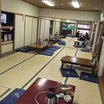 たらいうどん 新見屋 - たらいうどん新見屋(徳島県阿波市土成町宮川内字上畑)店内