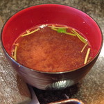 とんかつ マンジェ - 味噌汁