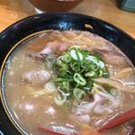 うま屋ラーメン - ラーメン  580円