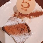 cinq cafe - 