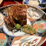 銀座 しのはら - 文句なしに美味しいメイン。美しいお皿も印象的