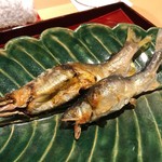 銀座 しのはら - 好みが店内でちょうど二分した四万十と天竜川の鮎の食べ比べ