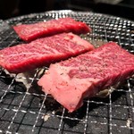 じごろ七厘焼肉 金べこ - 
