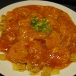 串カツ　ほおかむり - ぷりっぷりの海老とぴりっとした辛さにからまる卵のとろとろ感がたまらない。ランチ限定です。