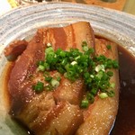 ラフテー(豚の3枚肉角煮)