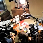 手焼きハンバーグ専門店 やきはん家 - なんと、本日、汐留の朝の番組さまから取材頂きました!!
放映まではあまり詳しいことは書けないのですが、少しずつ、小出しにUPさせて頂きま～すっ!!