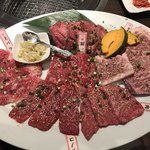 焼肉 一山 - 