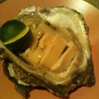 和酒和食の坂 - 岩ガキ
