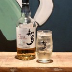 餃子とスパークリング バブルス - 知多ハイボール