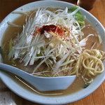 喜八 - ①ネギみそラーメン（￥750）90点。白味噌苦手な私でも唸らせる旨味の濃さ。麺のレベルも高い。2011/9/2訪問