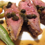 ア・ニュ ルトゥルヴェ・ヴー - カシュー豚のレバー パン粉を付けてＵＰ１